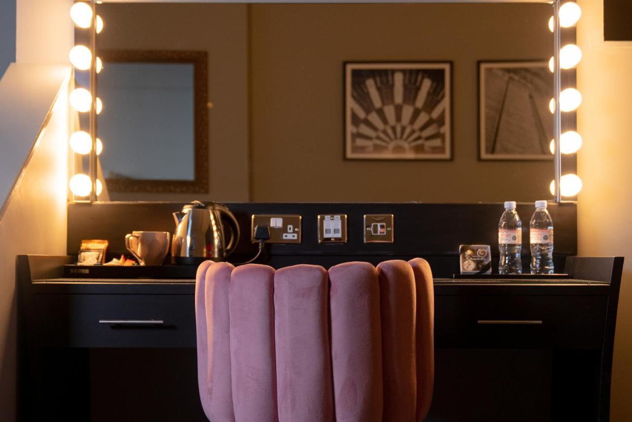Quels Sont Les H\u00f4tels Pr\u00e8s De Royal Dock Liverpool\u00a0? 4* Liverpool