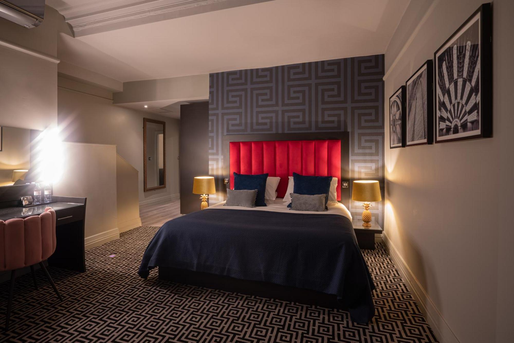 Quels Sont Les H\u00f4tels Pr\u00e8s De Royal Dock Liverpool\u00a0? 4*