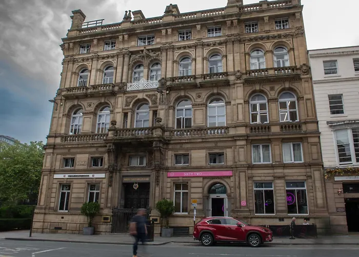 What are the best hotels near Royal Albert Dock Liverpool?
