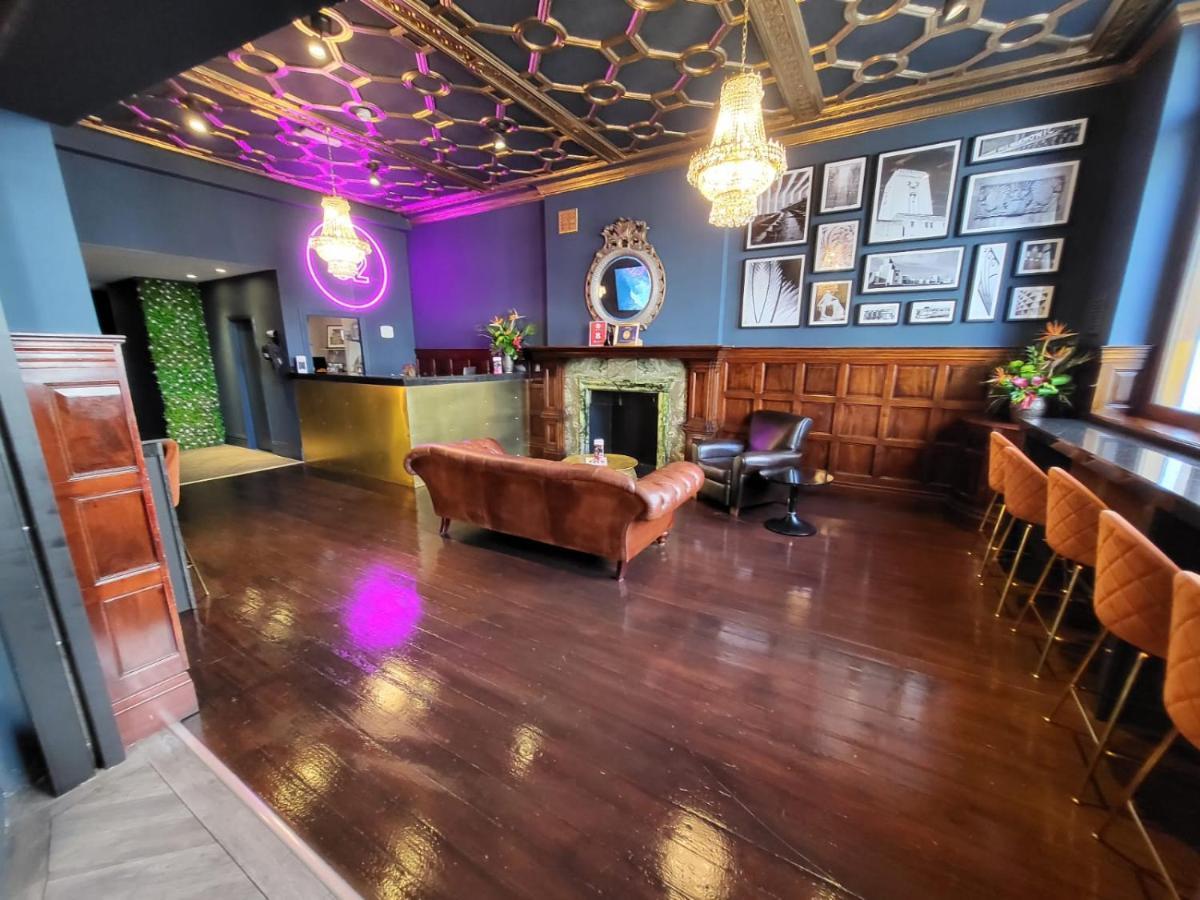 62 Castle Street Hotel 4*